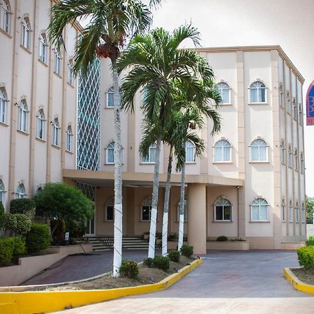 Hotel Baez Paraíso מראה חיצוני תמונה
